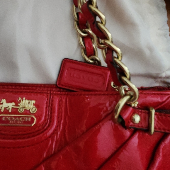 Coach Madison Juliette Satchel Diagonal Pleated Glossy Red Patent Leather F21304 - Picture 2 of 10